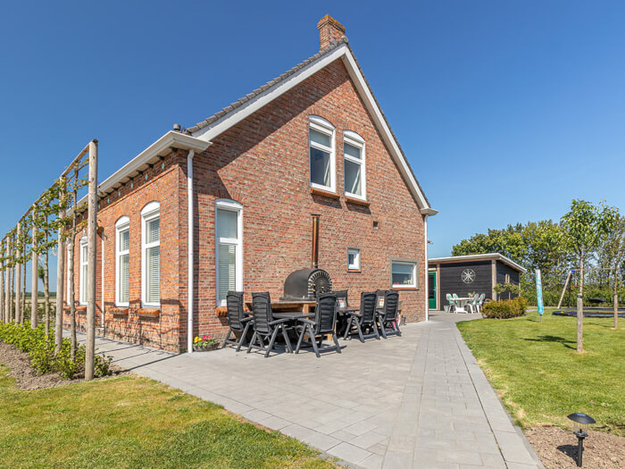 Vakantiehuis in Wolphaartsdijk (Zeeland) voor 14 personen met 7 slaapkamers.
