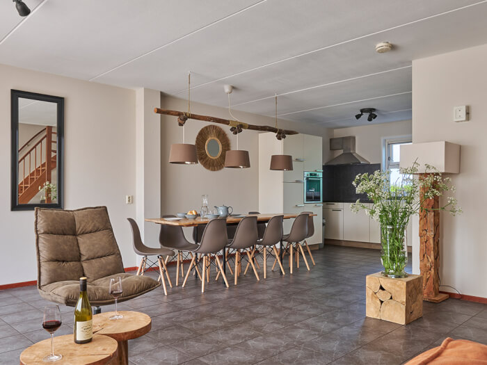 Vakantiehuis in Hippolytushoef (Noord-Holland) voor 10 personen met 4 slaapkamers.