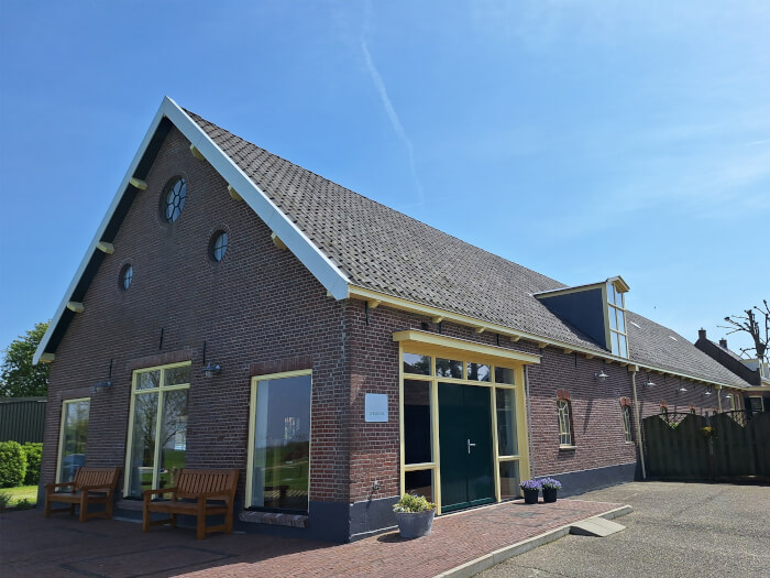 Vakantiehuis in Maasland (Zuid-Holland) voor 32 personen met 10 slaapkamers.