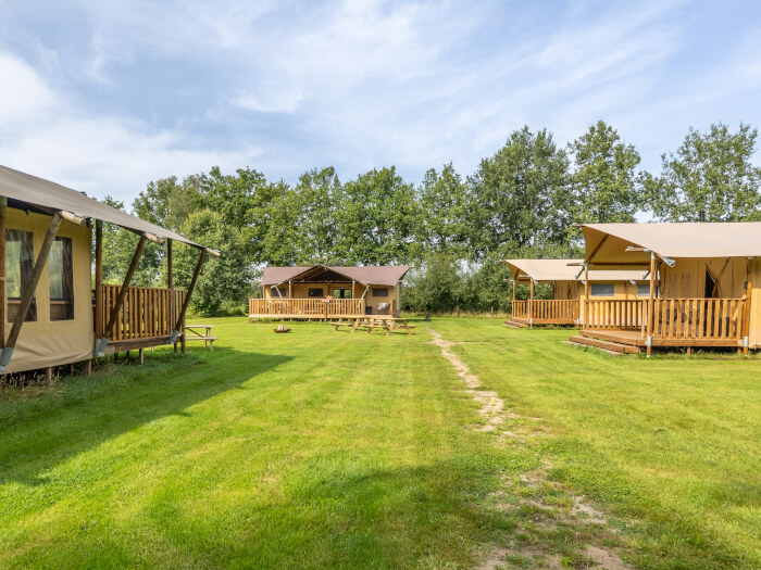 Vakantiehuis in Beltrum (Gelderland) voor 20 personen met 10 slaapkamers.