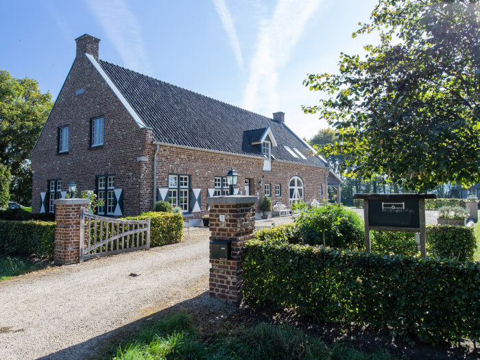 Vakantiehuis in Oostrum (Limburg) voor 20 personen met 8 slaapkamers.