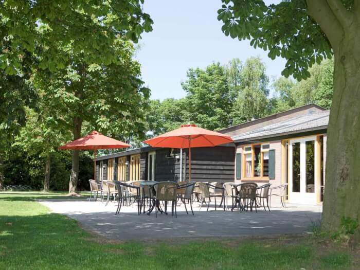 Vakantiehuis in Dongen (Noord-Brabant) voor 34 personen met 10 slaapkamers.