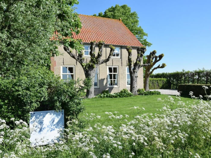 Vakantiehuis in Heerenhoek (Zeeland) voor 14 personen met 6 slaapkamers.