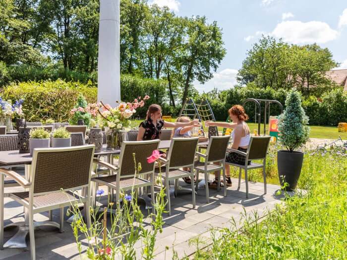 Vakantiehuis in Buurse (Overijssel) voor 18 personen met 6 slaapkamers.