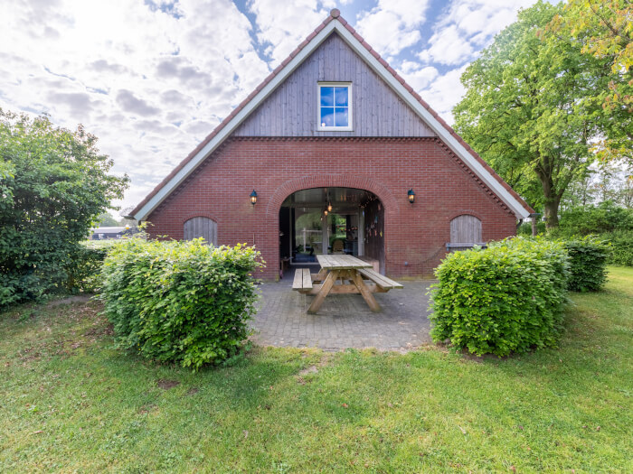 Vakantiehuis in Rekken (Gelderland) voor 14 personen met 7 slaapkamers.