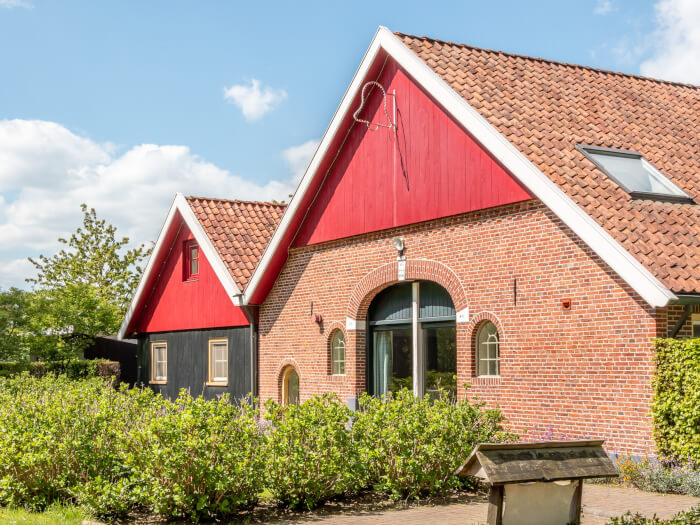 Vakantiehuis in Aalten (Gelderland) voor 23 personen met 10 slaapkamers.