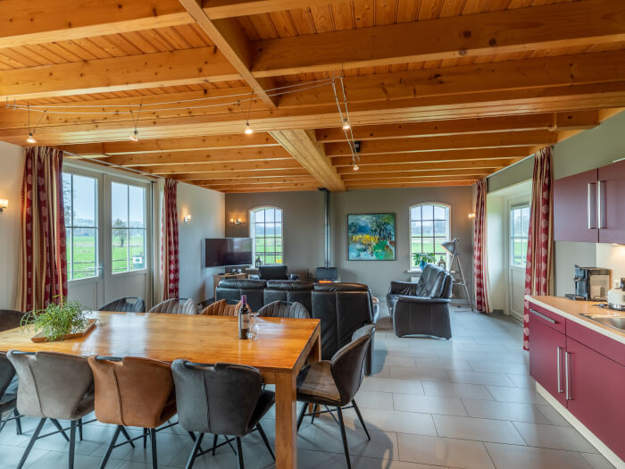 Vakantiehuis in Halle (Gelderland) voor 10 personen met 4 slaapkamers.
