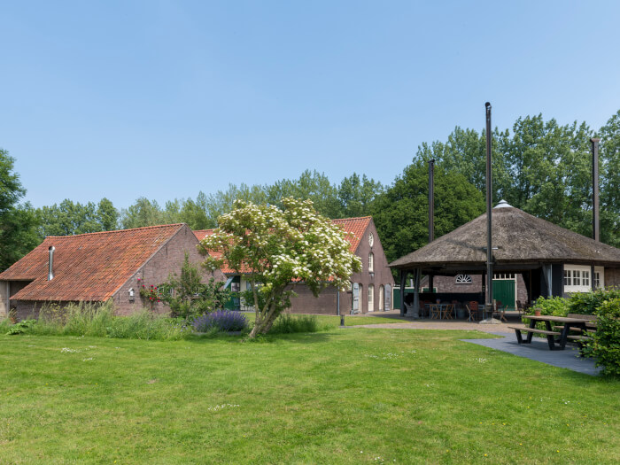 Vakantiehuis in Linschoten (Utrecht) voor 12 personen met 6 slaapkamers.