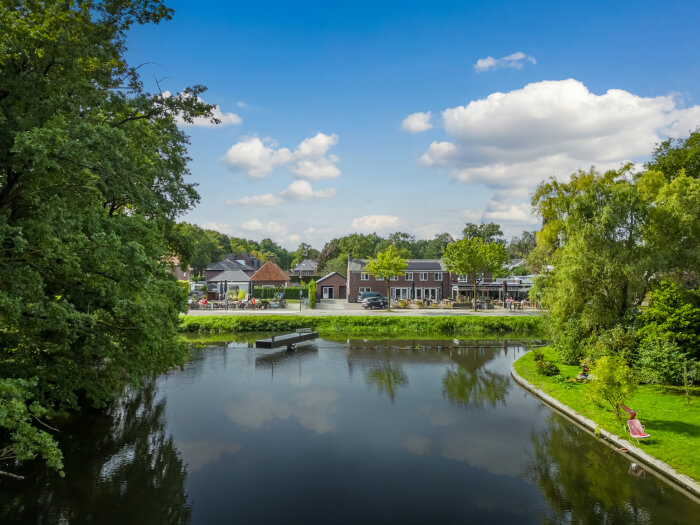 Vakantiehuis in Helenaveen (Noord-Brabant) voor 11 personen met 4 slaapkamers.