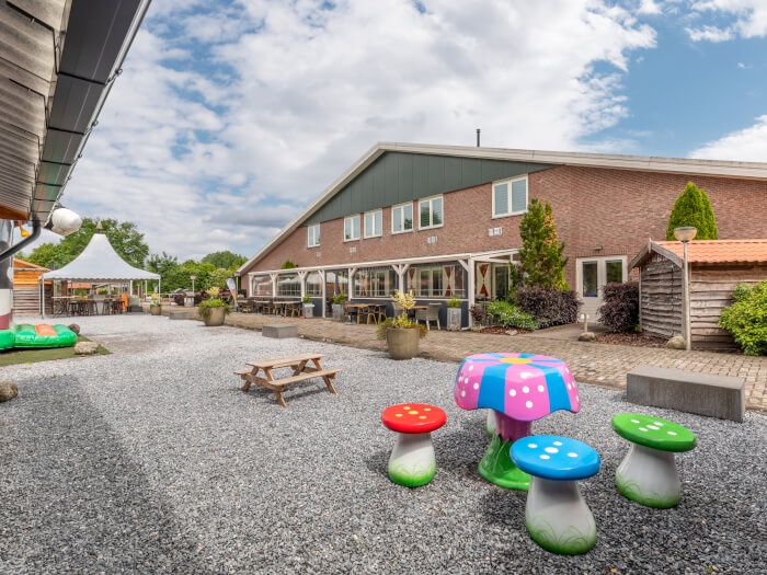 Vakantiehuis in Hollandscheveld (Drenthe) voor 20 personen met 6 slaapkamers.