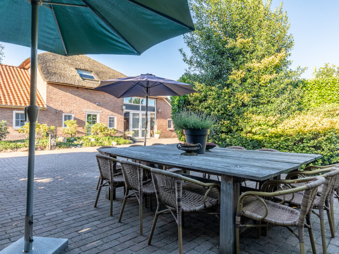 Vakantiehuis in Dwingeloo (Drenthe) voor 30 personen met 13 slaapkamers.