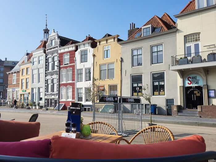 Vakantiehuis in Vlissingen (Zeeland) voor 18 personen met 6 slaapkamers.