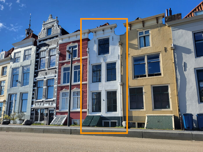 Vakantiehuis in Vlissingen (Zeeland) voor 18 personen met 6 slaapkamers.
