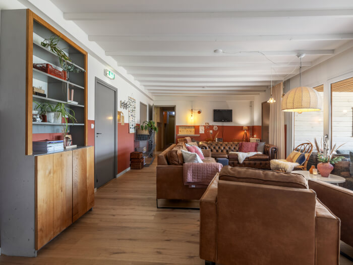 Vakantiehuis in Kesteren (Gelderland) voor 13 personen met 6 slaapkamers.