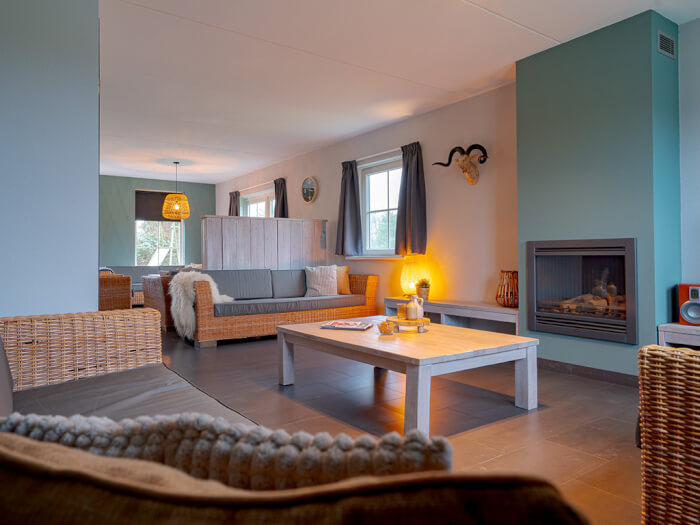 Vakantiehuis in Tiendeveen (Drenthe) voor 20 personen met 10 slaapkamers.