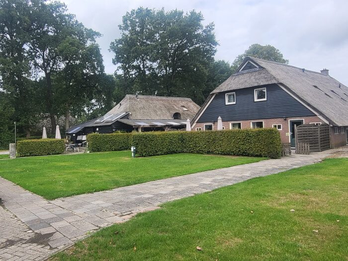 Vakantiehuis in Ruinen (Drenthe) voor 16 personen met 6 slaapkamers.