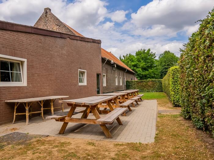 Vakantiehuis in Posterholt (Limburg) voor 40 personen met 10 slaapkamers.