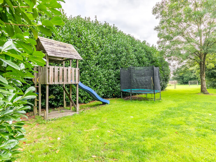 Vakantiehuis in Lochem (Gelderland) voor 20 personen met 8 slaapkamers.