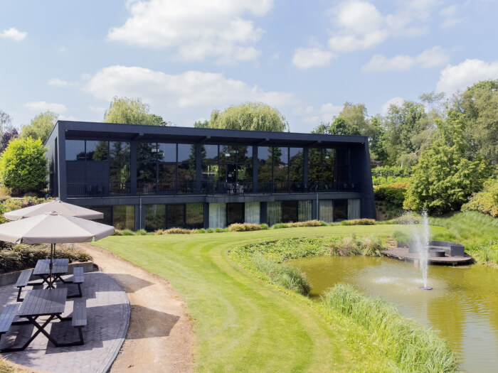 Vakantiehuis in Budel (Noord-Brabant) voor 15 personen met 5 slaapkamers.