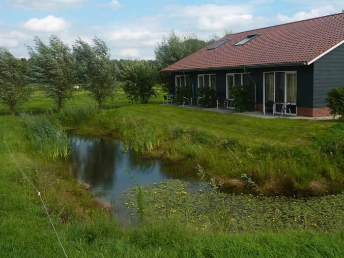 Vakantiehuis in Goudriaan (Zuid-Holland) voor 16 personen met 5 slaapkamers.