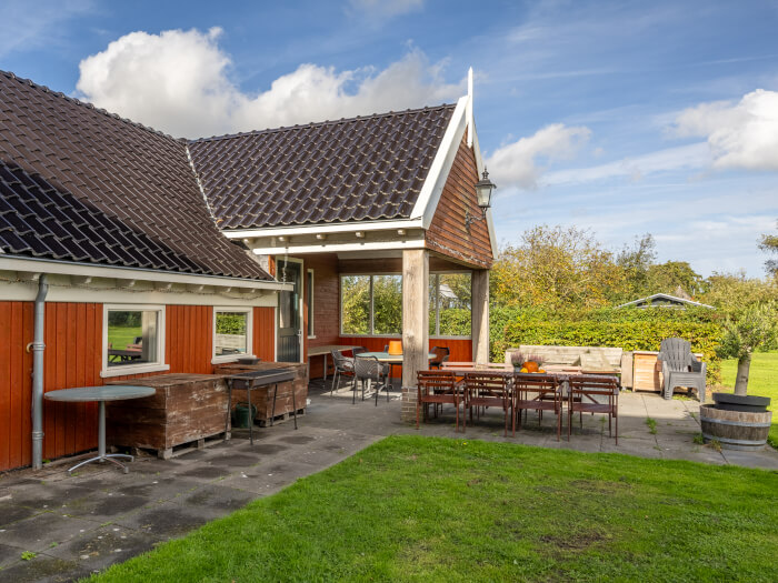 Vakantiehuis in Anna Paulowna (Noord-Holland) voor 18 personen met 8 slaapkamers.