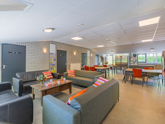 Vakantiehuis in Overloon (Noord-Brabant) voor 26 personen met 7 slaapkamers.