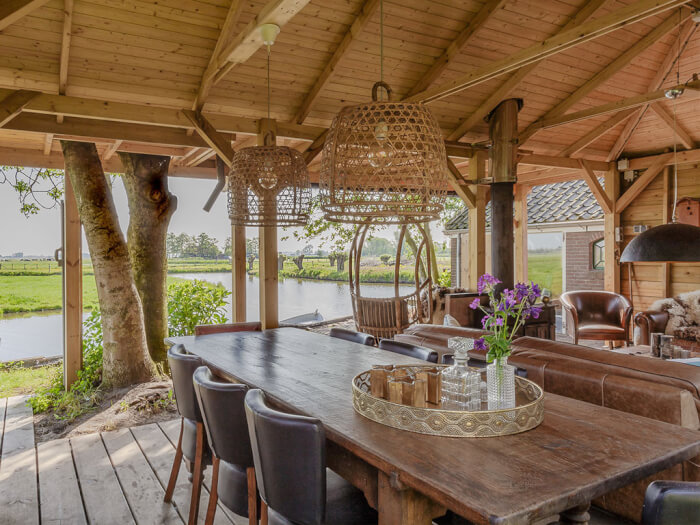 Vakantiehuis in Schermerhorn (Noord-Holland) voor 10 personen met 5 slaapkamers.