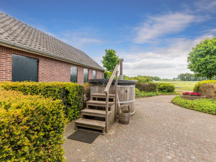 Vakantiehuis in Aalten (Gelderland) voor 18 personen met 7 slaapkamers.