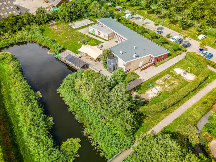 Vakantiehuis in Almere (Flevoland) voor 60 personen met 10 slaapkamers.