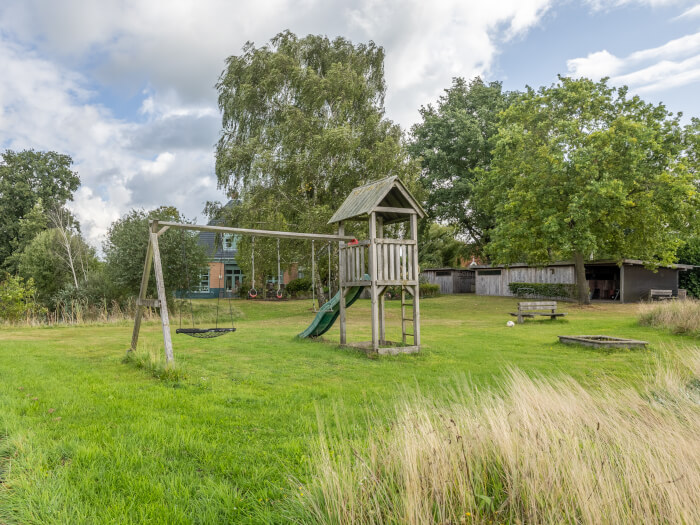 Vakantiehuis in Eibergen (Gelderland) voor 16 personen met 6 slaapkamers.