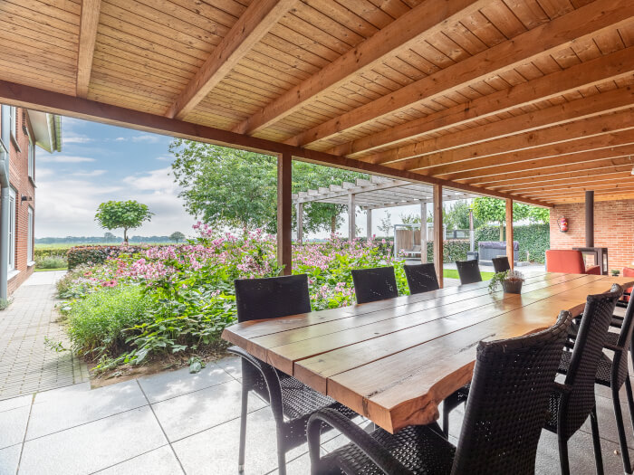 Vakantiehuis in Megchelen (Gelderland) voor 10 personen met 4 slaapkamers.