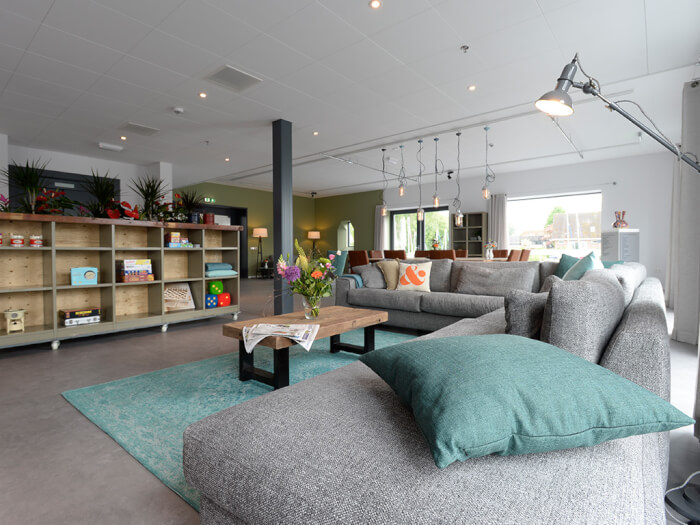 Vakantiehuis in Elahuizen (Friesland) voor 24 personen met 12 slaapkamers.