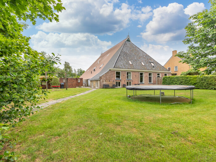 Vakantiehuis in Ruigahuizen (Friesland) voor 12 personen met 5 slaapkamers.
