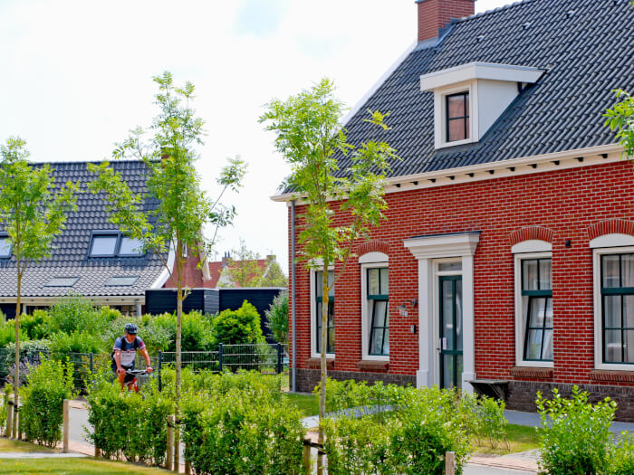 Vakantiehuis in Colijnsplaat (Zeeland) voor 10 personen met 5 slaapkamers.