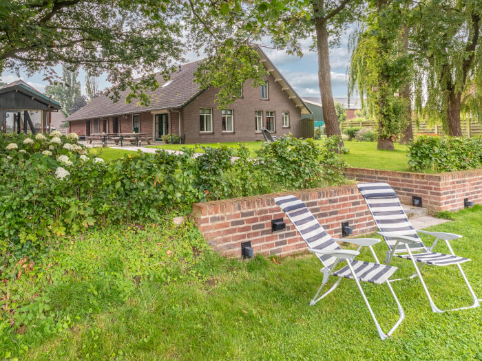 Vakantiehuis in Megchelen (Gelderland) voor 16 personen met 7 slaapkamers.