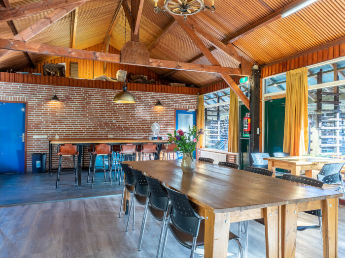 Vakantiehuis in Zevenaar (Gelderland) voor 20 personen met 10 slaapkamers.