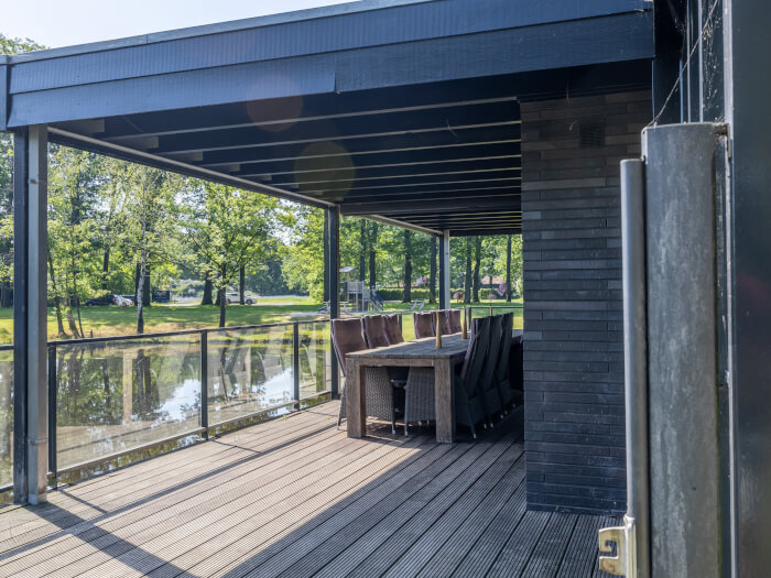 Vakantiehuis in Denekamp (Overijssel) voor 12 personen met 6 slaapkamers.