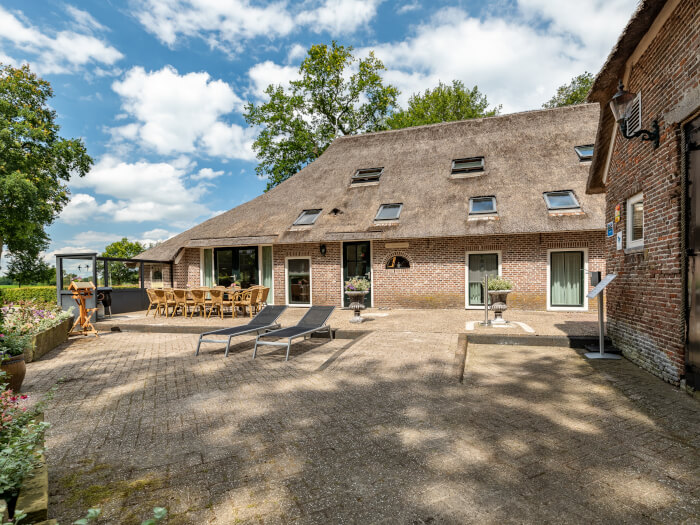 Vakantiehuis in Zuidwolde (Drenthe) voor 10 personen met 5 slaapkamers.