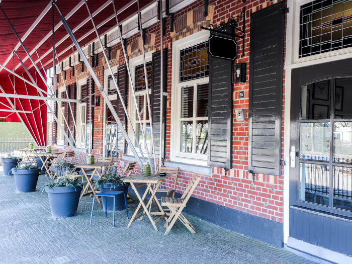 Vakantiehuis in Hilvarenbeek (Noord-Brabant) voor 16 personen met 8 slaapkamers.