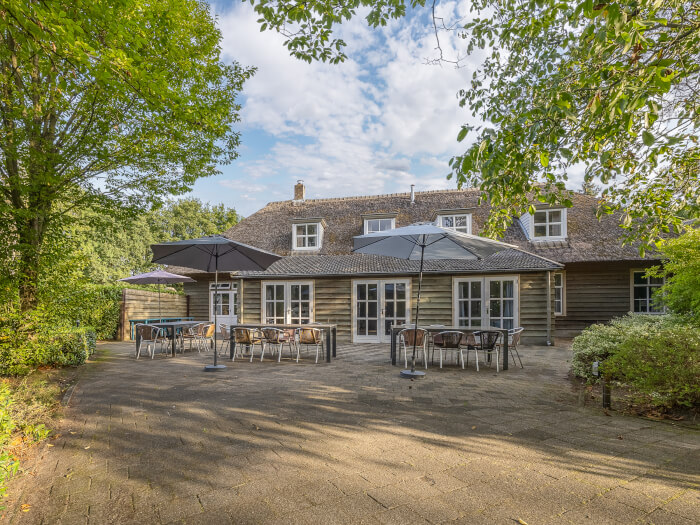 Vakantiehuis in Loon op Zand (Noord-Brabant) voor 36 personen met 8 slaapkamers.