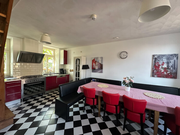 Vakantiehuis in Bemelen (Limburg) voor 20 personen met 7 slaapkamers.