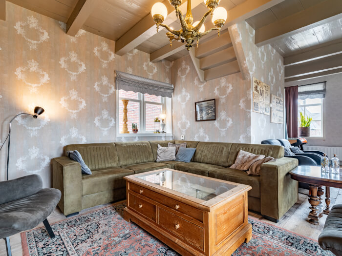 Vakantiehuis in Sint Maartensbrug (Noord-Holland) voor 12 personen met 3 slaapkamers.