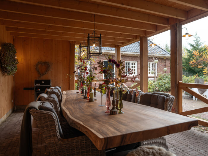 Vakantiehuis in Denekamp (Overijssel) voor 14 personen met 5 slaapkamers.
