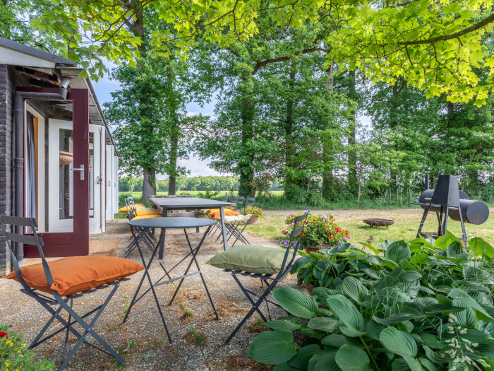 Vakantiehuis in Laag Zuthem (Overijssel) voor 15 personen met 11 slaapkamers.