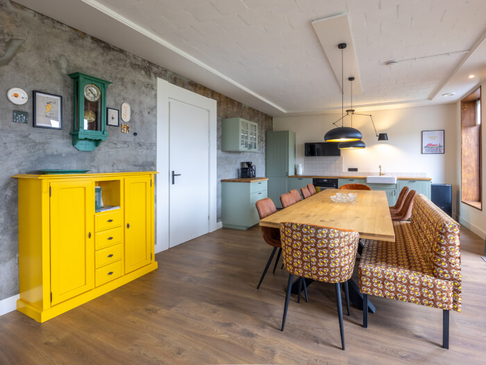 Vakantiehuis in Sloten (Friesland) voor 12 personen met 5 slaapkamers.