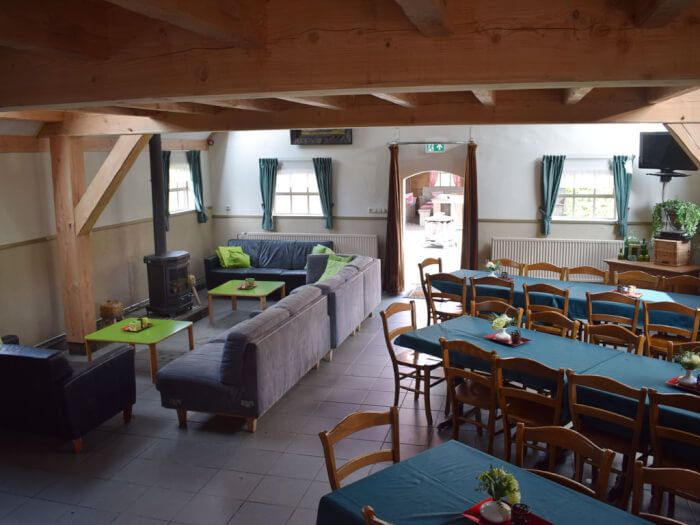 Vakantiehuis in Wijchen (Gelderland) voor 37 personen met 7 slaapkamers.
