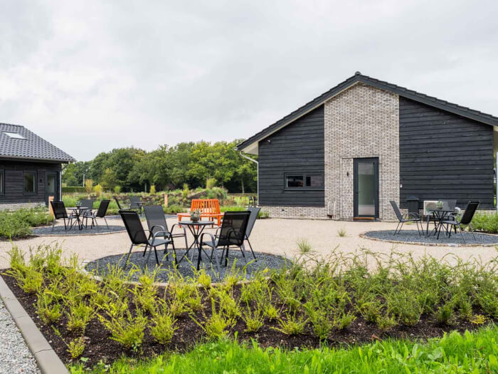 Vakantiehuis in Lieren (Gelderland) voor 18 personen met 5 slaapkamers.