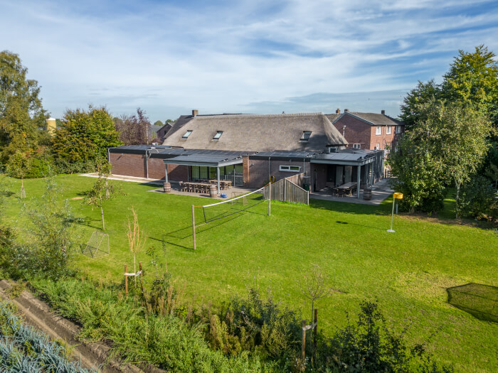 Vakantiehuis in Kronenberg (Limburg) voor 36 personen met 10 slaapkamers.
