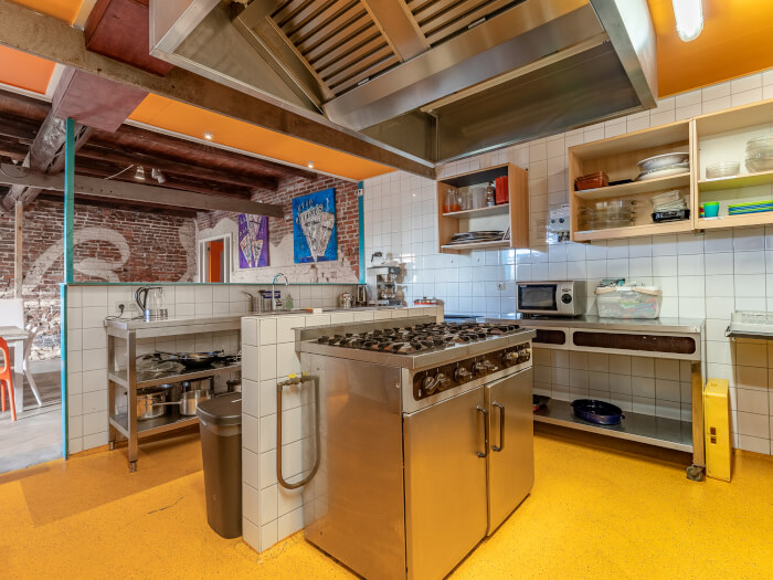 Vakantiehuis in Oldambt (Groningen) voor 30 personen met 10 slaapkamers.