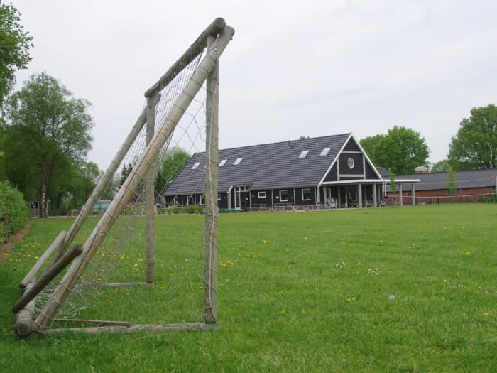 Vakantiehuis in Wekerom (Gelderland) voor 40 personen met 8 slaapkamers.